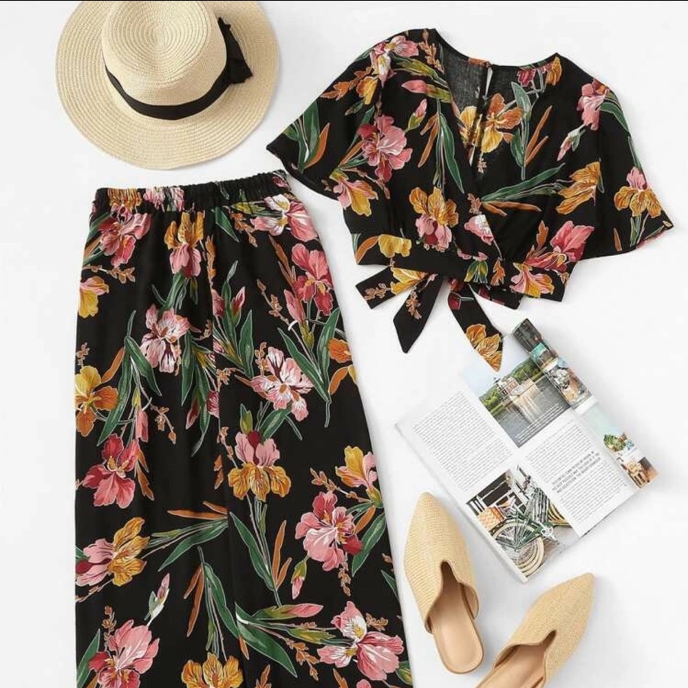 Floral Print Knot Top with Wide leg pants